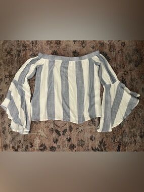 SEEK the label Vertical Striped Off-Shoulder Women's Top - Bell sleeves medium